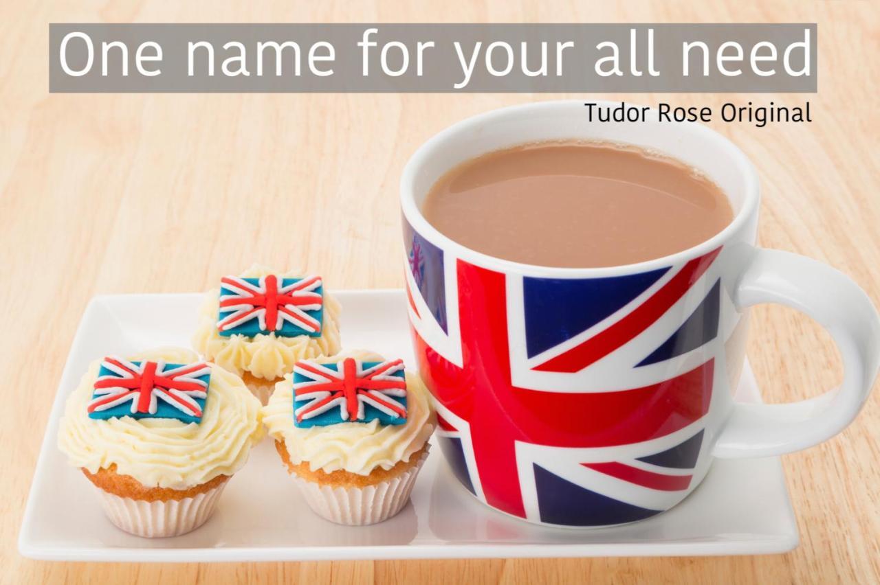 Myroomz Tudor Rose Original بلاكبول المظهر الخارجي الصورة